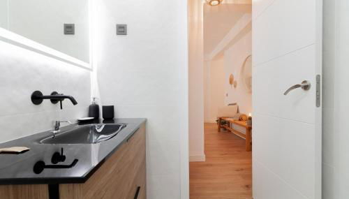 C24 Fantastic 4 Bedroom with Terrace - Foto 3