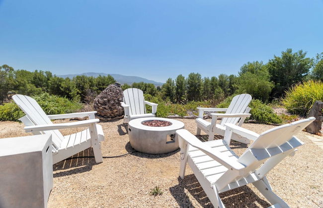 Bear Bridge by Avantstay Hilltop Haven in Temecula w/ Views, Putting Green & Hot Tub - Foto 6