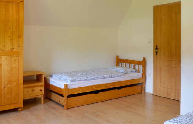 Stupna Holiday Home With Garden - Photo 5