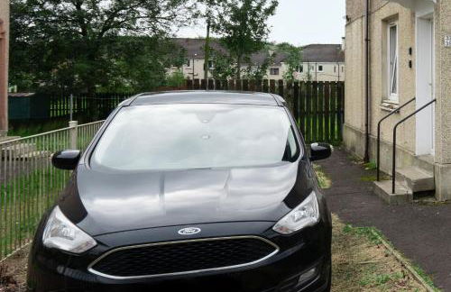 2-Bed Flat Wishaw Free Parking Family-Friendly - Foto 4