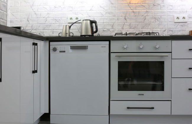 Bright House Apart - Photo 14