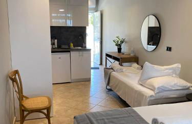 Houmas Apartments - Photo 59