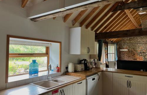 Oyster Barn sleeps six, North Norfolk - Foto 9