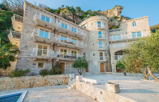 Pietra Mare Apartments - Foto 1