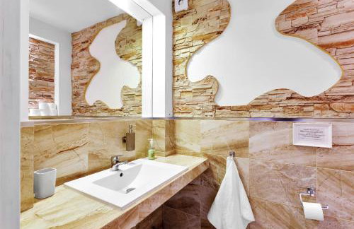 Most Luxurious Villa on the Costa del Sol - Photo 45