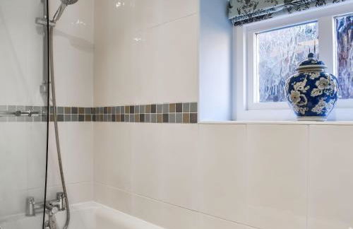 Meadowcroft - Photo 16