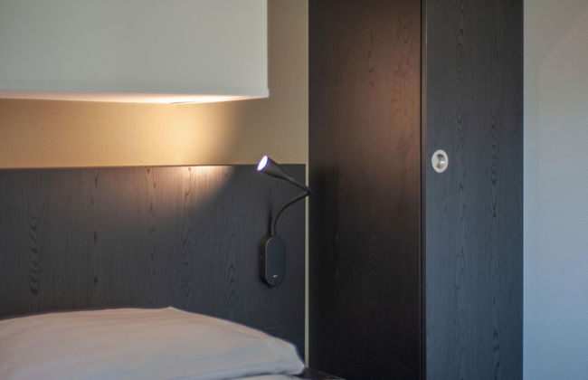 Air-conditioned Chalet Near Eindhoven - Photo 2