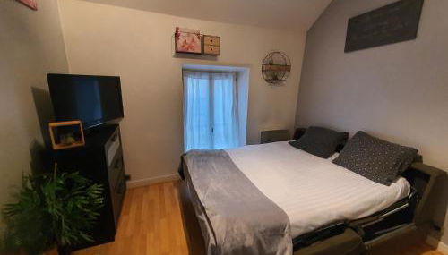 F1 Meublé et Confortable en cœur de ville - Photo 2