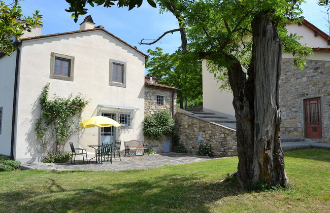 Agriturismo Montereggi - Photo 1