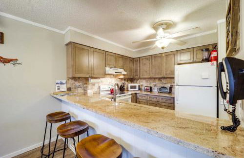 Hike, Golf and Ski Beech Mtn Condo with Resort Perks! - Foto 11