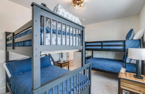 Luxury Estate with Stadium TDJ Views Sleeps 20 - Foto 34