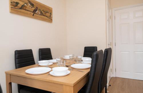 Lovely refurbed 4 bed house in Black Country - Foto 4