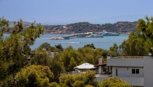 Relux Sea View 2 Bedroom Apartment by BluPine - Foto 2