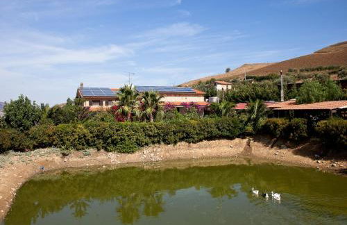 Villa in Alia With Pool & Olive Views - Foto 33