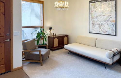 A quiet, stylish and cozy retreat. - Foto 9