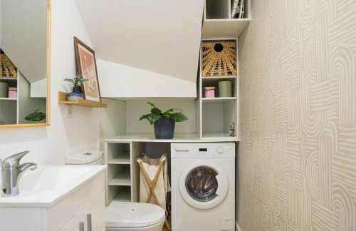 Duplex flat in the heart of historic center w. AC - Photo 16