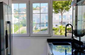 The Penthouse Panorama Exclusive Seafront Estate - Photo 11