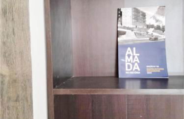 Casa Terra Cota - Almada - Foto 7