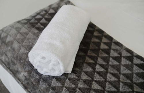 Modern and Comfortable Home away from Home - Photo 64