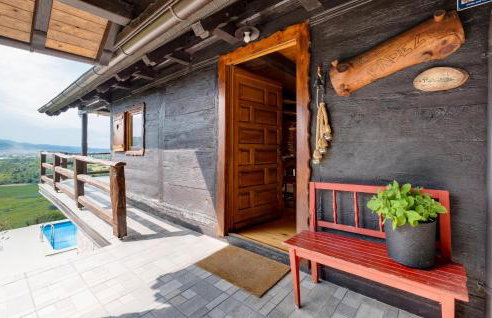 Beautiful Home In Samobor With Kitchen - Photo 23