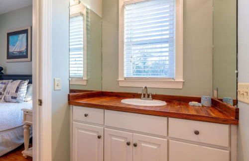 Centennial Coast Cottage - with Heated pool - Foto 2