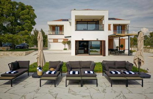 4 Bedroom Awesome Home In Dubravice - Foto 17