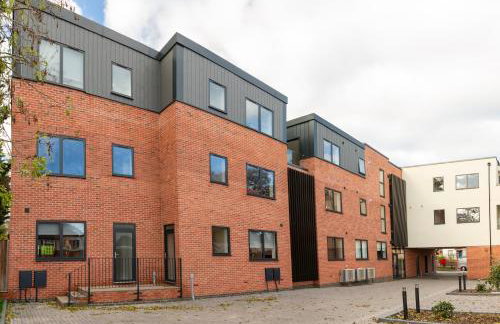 Hendon Luxury Home 2 - Photo 9