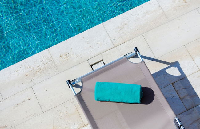 18 Bedroom Luxury Sea View Villas - Photo 71