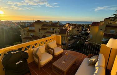 Luxe Appartement in Mijas met Zeezicht & Zwembad - Photo 8