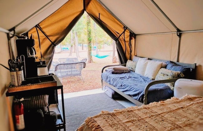 8 Blue River Camp - Glamping Cabin - Foto 5