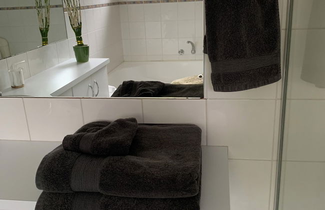 Eltham Retreat - Photo 40