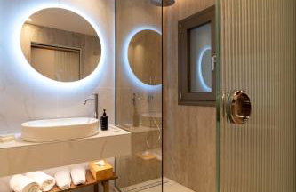 Minotaur's Rest - Luxury Residences with Free Private Parking, near Port & Airport - Foto 78