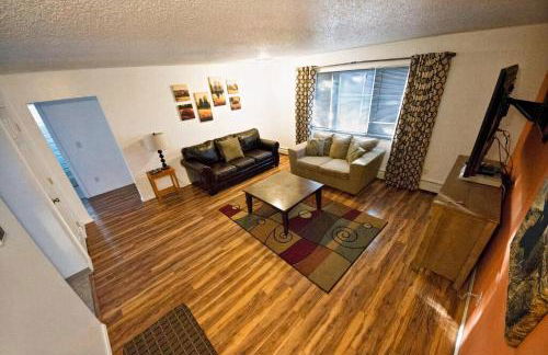 Stay Anchorage! Furnished Two Bedroom Apartments With High Speed WiFi - Foto 53