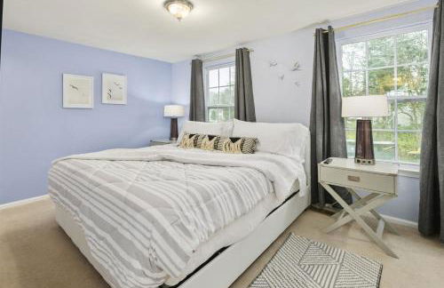 Modern, Office, Fast WiFi, 40 Mins to DC - Foto 24