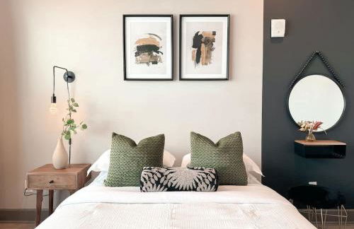 The Nichols Getaway - Fort Worth - SameDay Booking - Photo 1