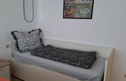 Schicke 2 Zimmer Wohnung ganz Zentral Und ruhig! Nähe Bahnhof! - Foto 27