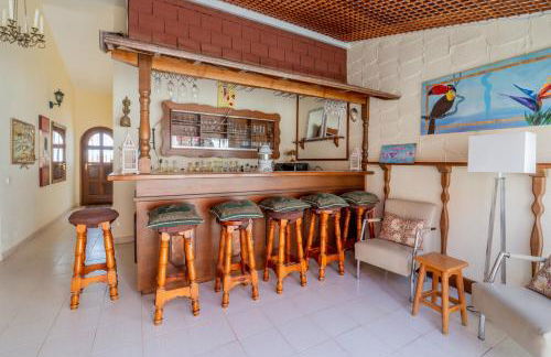 Villa Océano with private heated pool, aircon and Seaview - Foto 12