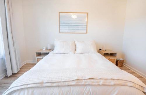 Coastal Retreat & Water Views - Minutes to CHS - Foto 20