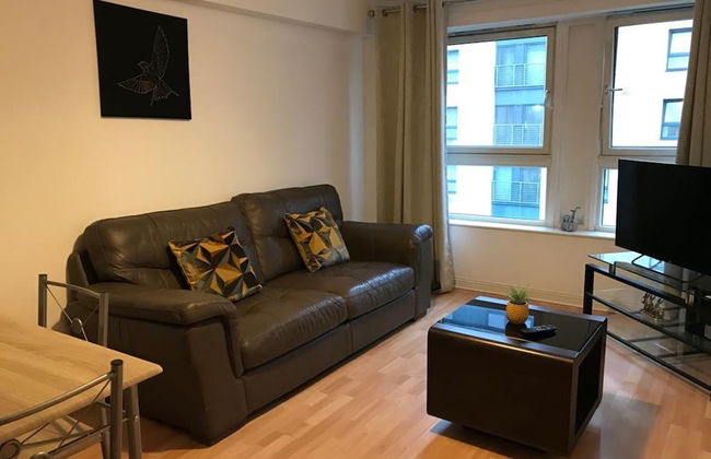 Apex Wallace Street Apt With Free Parking - Foto 1