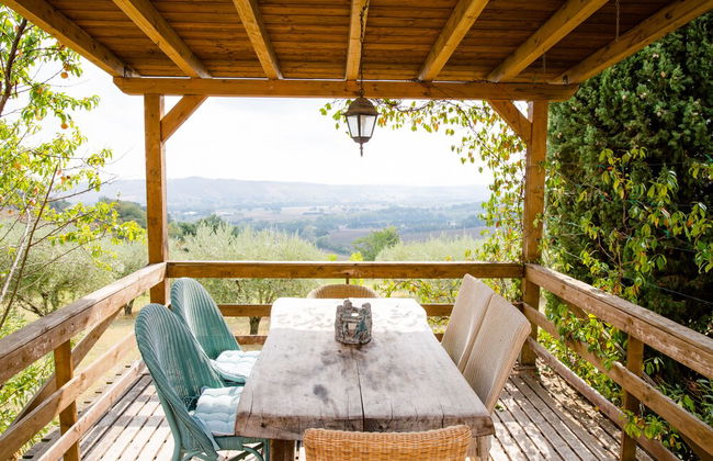 Home set in Olive Grove With Stunning Views - Foto 40