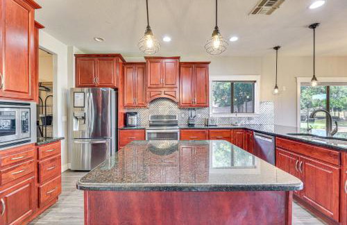 Expansive Mesa Retreat w/ Private Outdoor Pool! - Foto 7