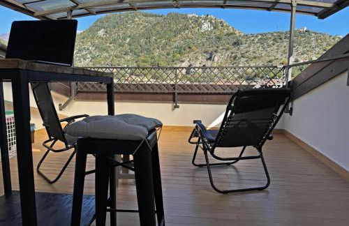 Attic with terrace and nice view - Foto 2