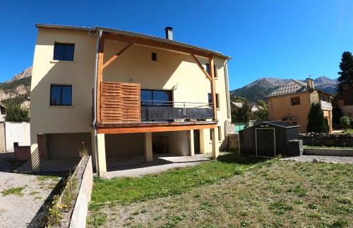 Maison neuve proche de Barcelonnette - Foto 1
