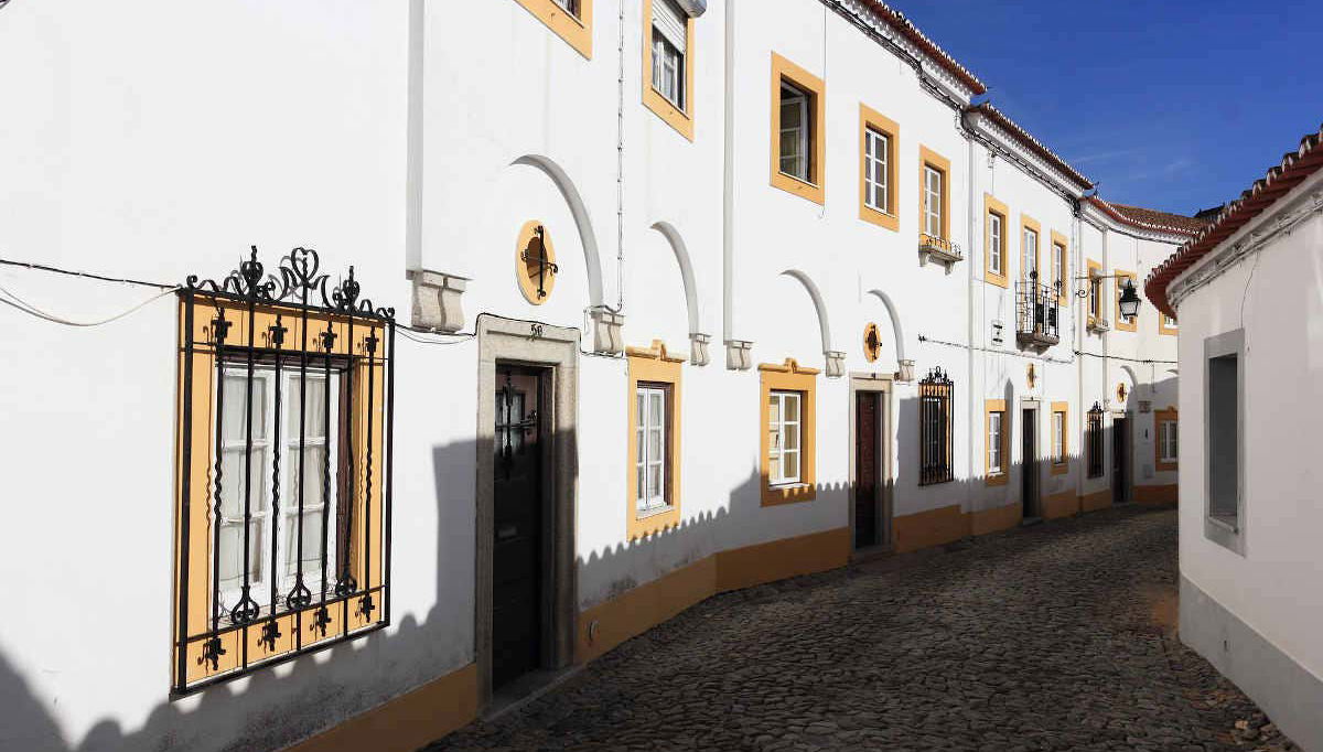 Streets in Évora
