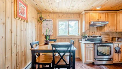 Golden Oasis - Photo 2