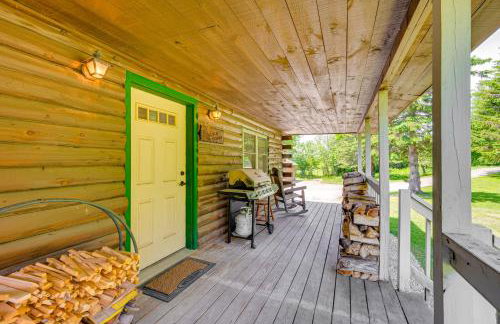 Rustic Cabin in West Danville with Deck and Fire Pit! - Foto 22