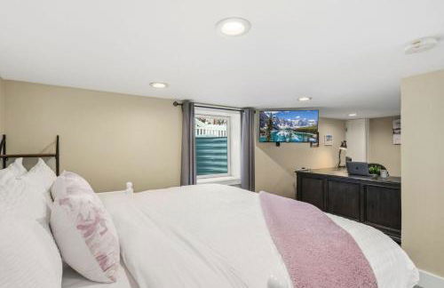 Cozy Mountain Retreat in Downtown With Hot Tub and Bikes - Foto 48