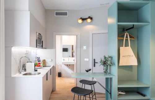 Moontels Mercado de Ruzafa - Photo 17