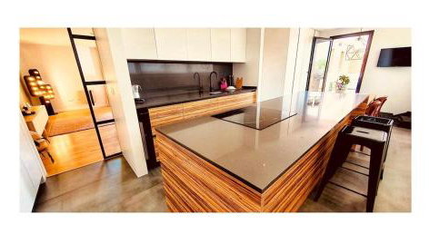 Lovely penthouse condo with pool - Foto 5