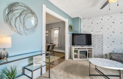 Wild Donkeys-3blocks to Casino-Mtn Views-Dogs OK - Foto 5